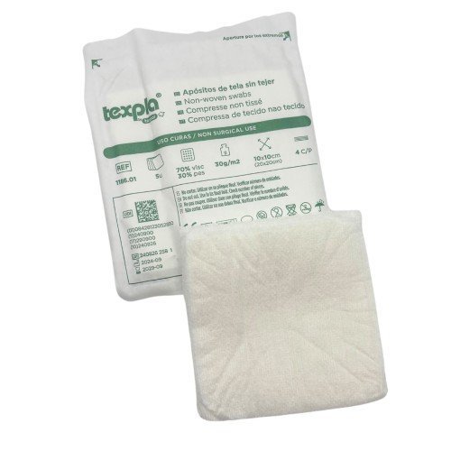 Gasa estéril TNT 10 x 10 cm (20x20cm). Sobres de 5 uds. (250 sobres)
